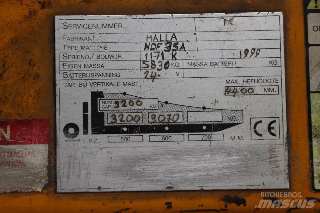 Halla HDF35A Dieselstapler