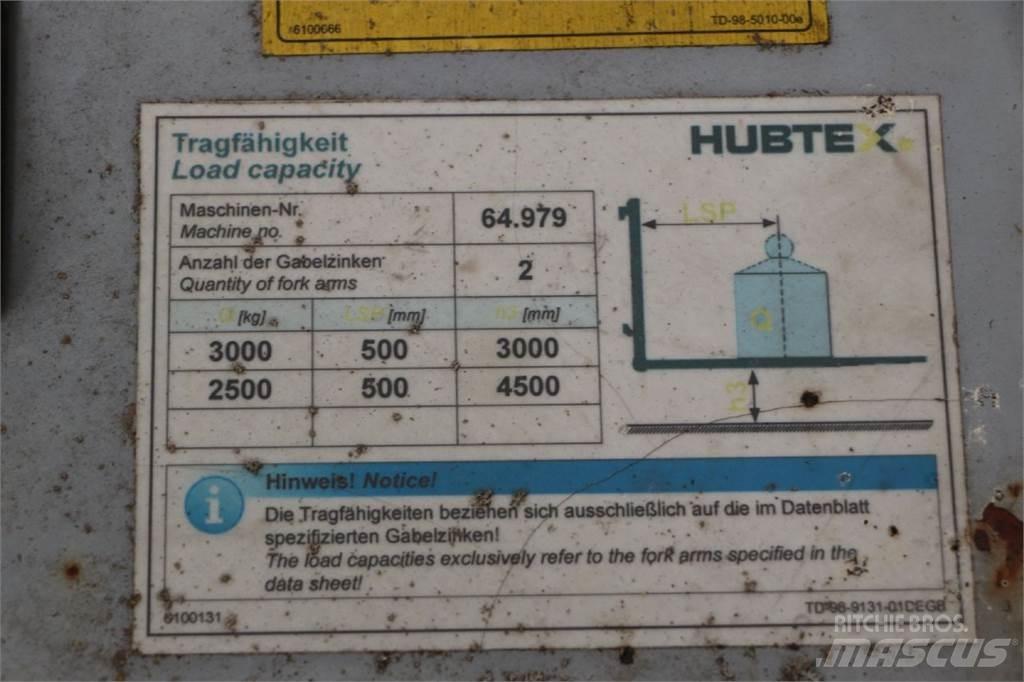 Hubtex DQ 30-G Seitenstapler