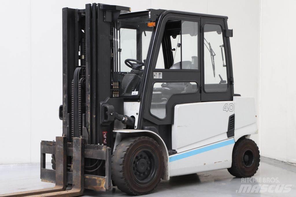 Hyundai 40B-9 Elektrostapler
