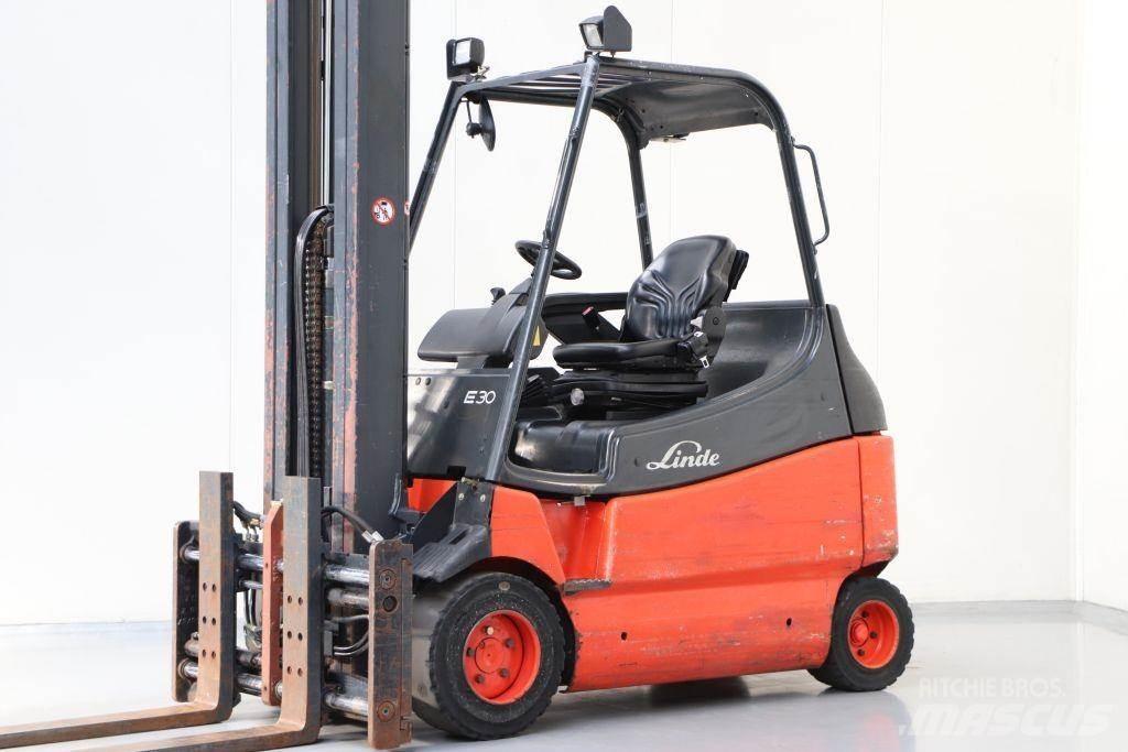 Linde E30-02/600 Elektrostapler