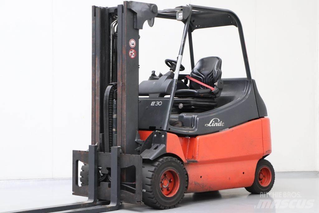 Linde E30/600-02 Elektrostapler