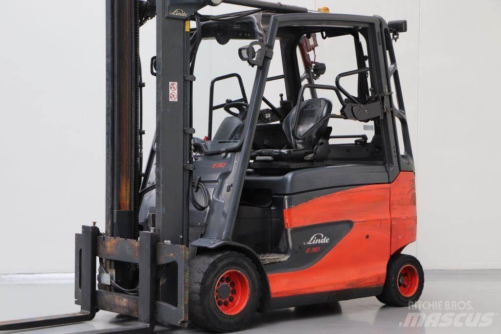 Linde E30HL-01/600 Elektrostapler