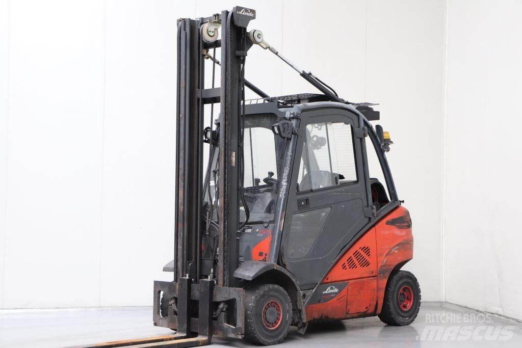 Linde H25T-02 Gasstapler