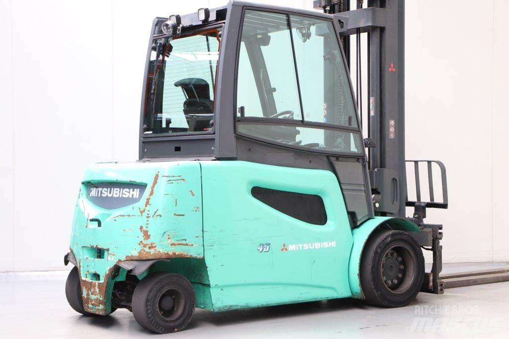 Mitsubishi FB45 2 Elektrostapler
