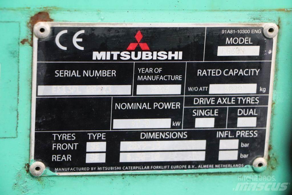 Mitsubishi FG30N Gasstapler