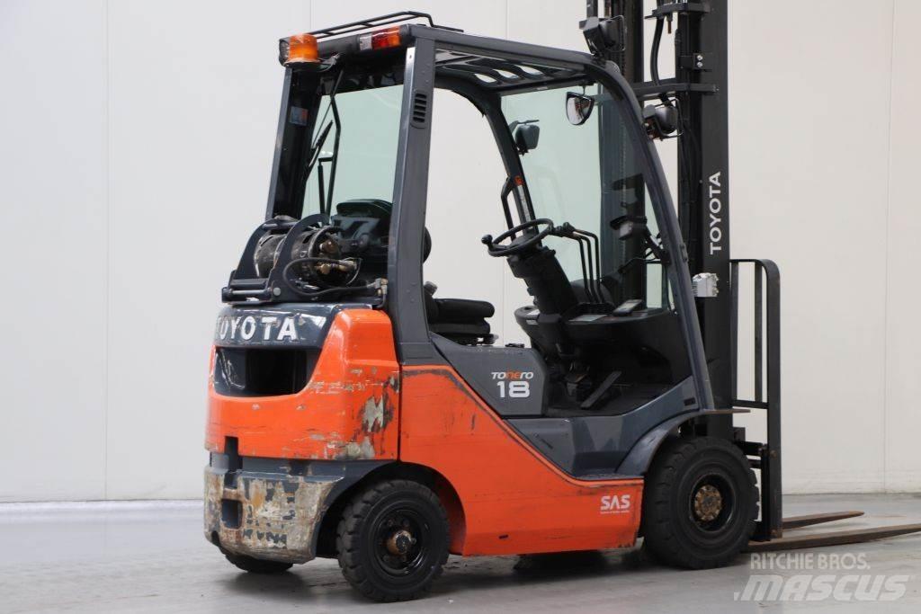 Toyota 02-8FGF18 Gasstapler