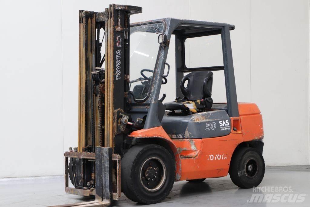 Toyota 62-7FDF30 Dieselstapler