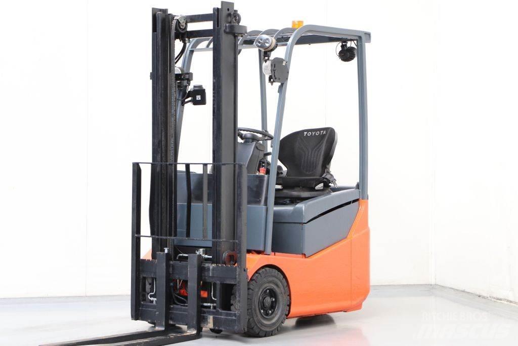 Toyota 7FBEST13 Elektrostapler