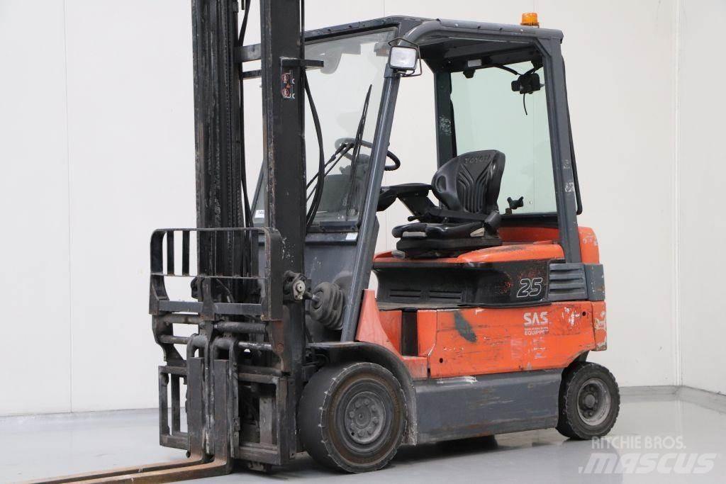 Toyota 7FBMF25 Elektrostapler