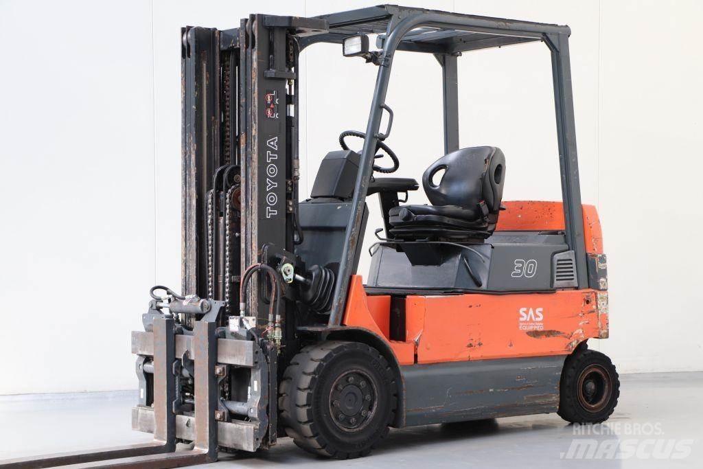 Toyota 7FBMF30 Elektrostapler