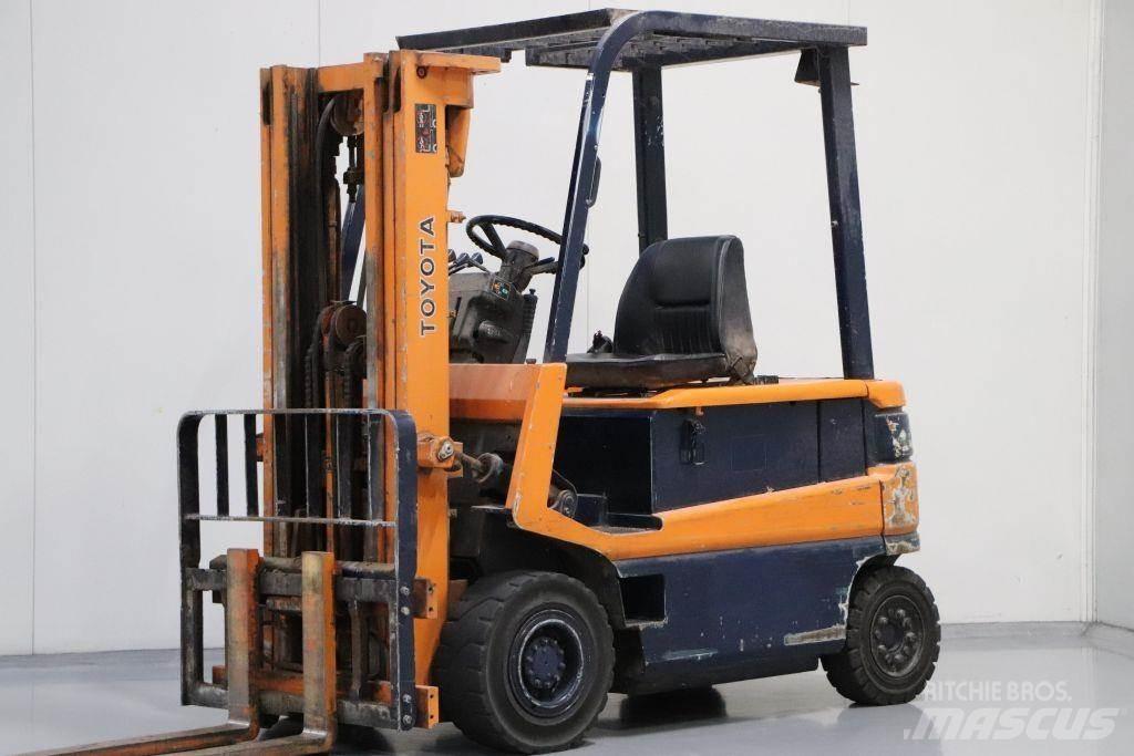 Toyota FBM25 Elektrostapler