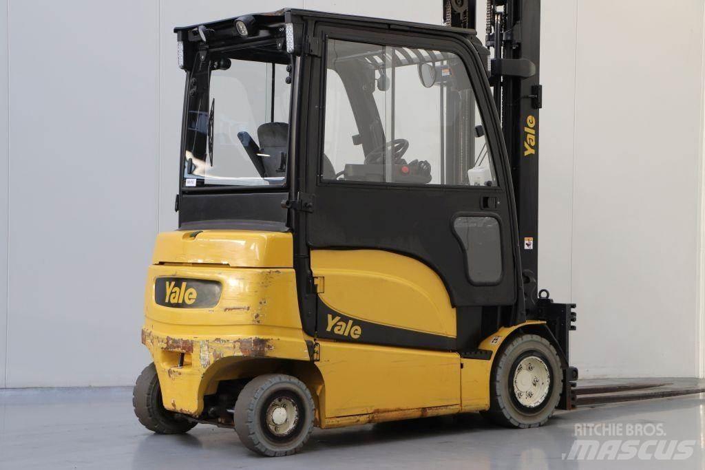 Yale ERP30VL Elektrostapler