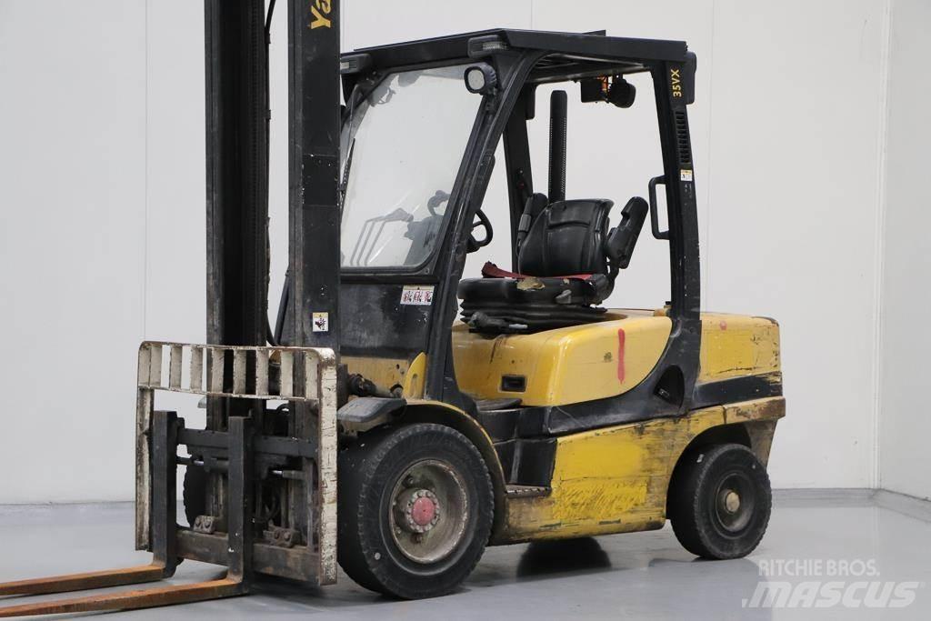 Yale GDP35VX Dieselstapler