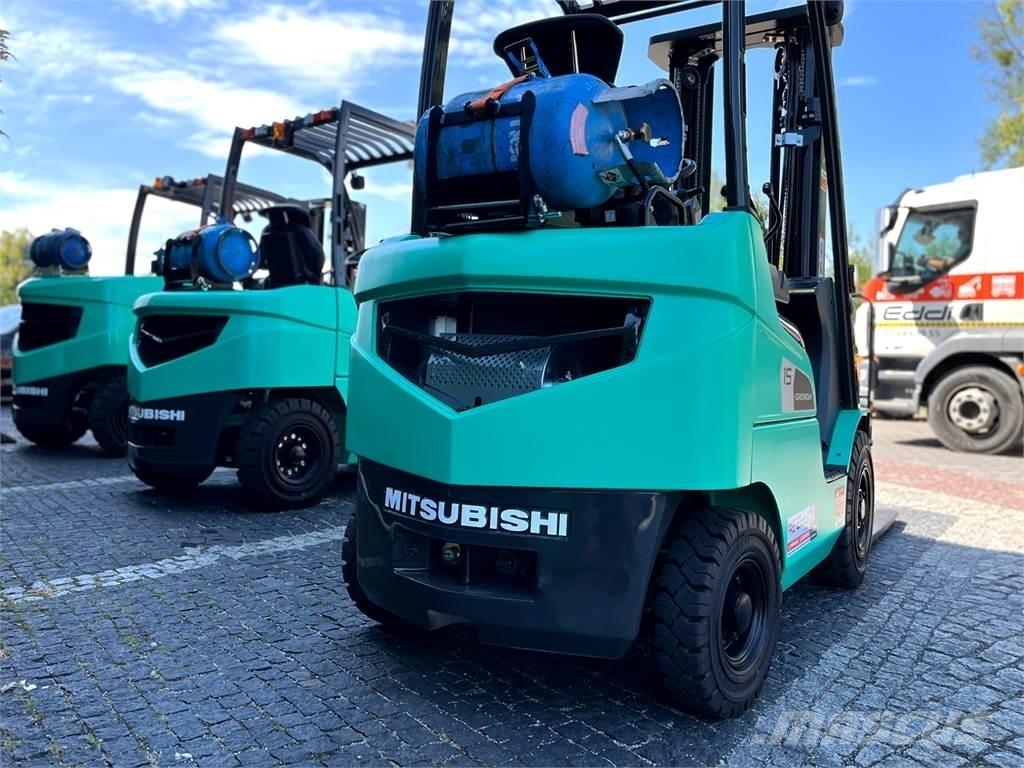 Mitsubishi FG30N Gasstapler