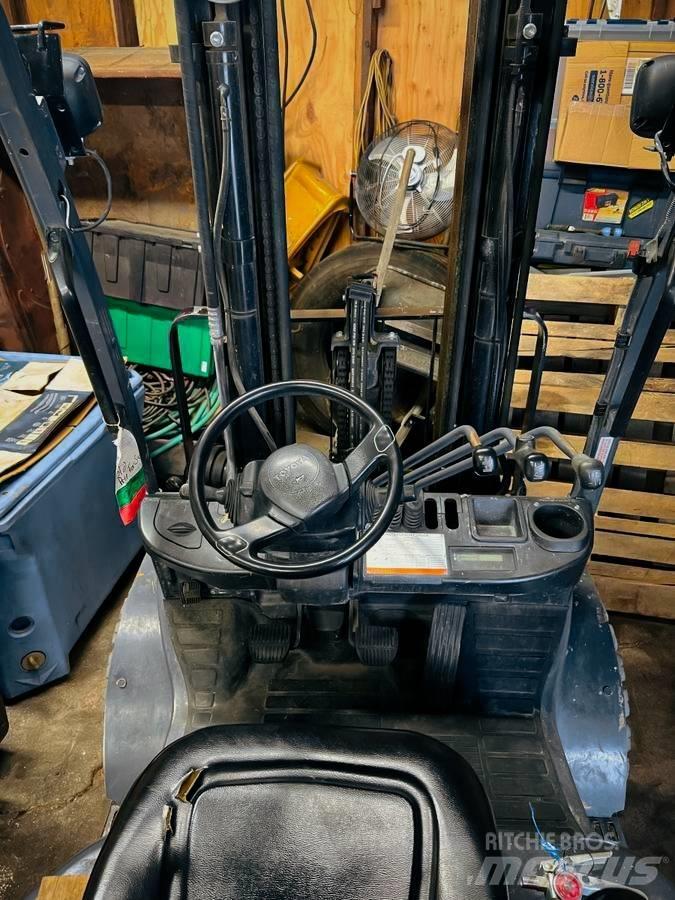 Toyota 8 FG U 25 Andere Gabelstapler