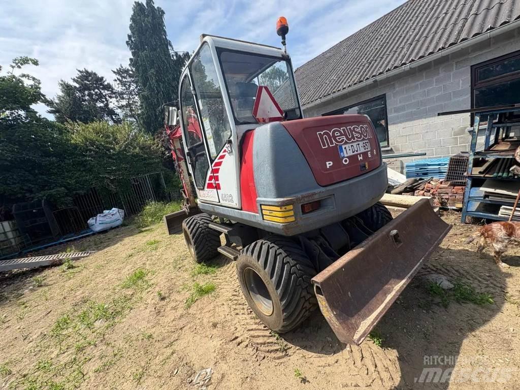 Neuson 6502WD Mobilbagger