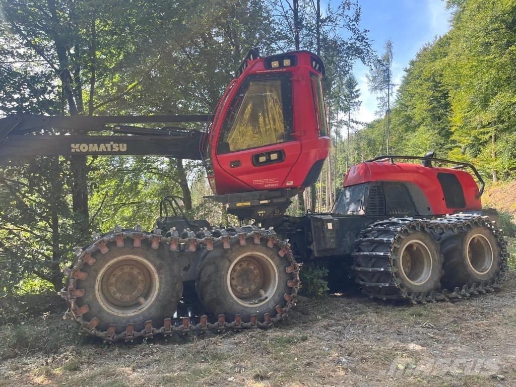 Komatsu 931 XC Harvester