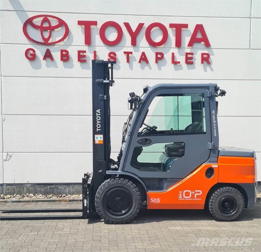 Toyota 52-8FDJF35 Dieselstapler