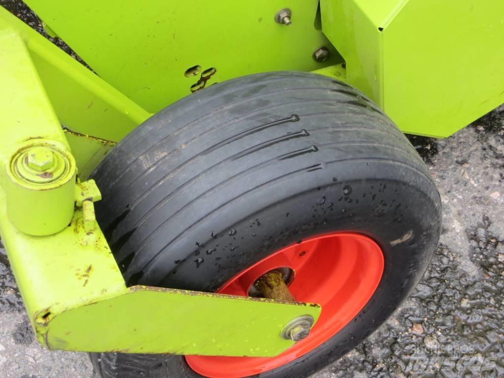 CLAAS 250 RC Rundballenpressen