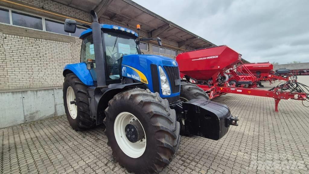 New Holland T 8040 Traktoren