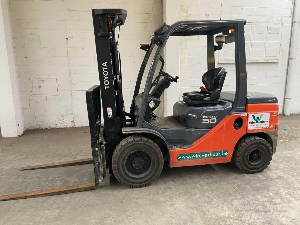 Toyota 52-8 FD 30 Dieselstapler