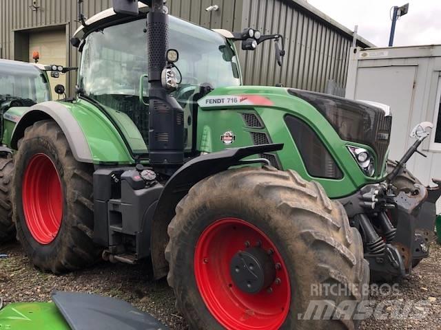 Fendt 716 Profi Plus Traktoren