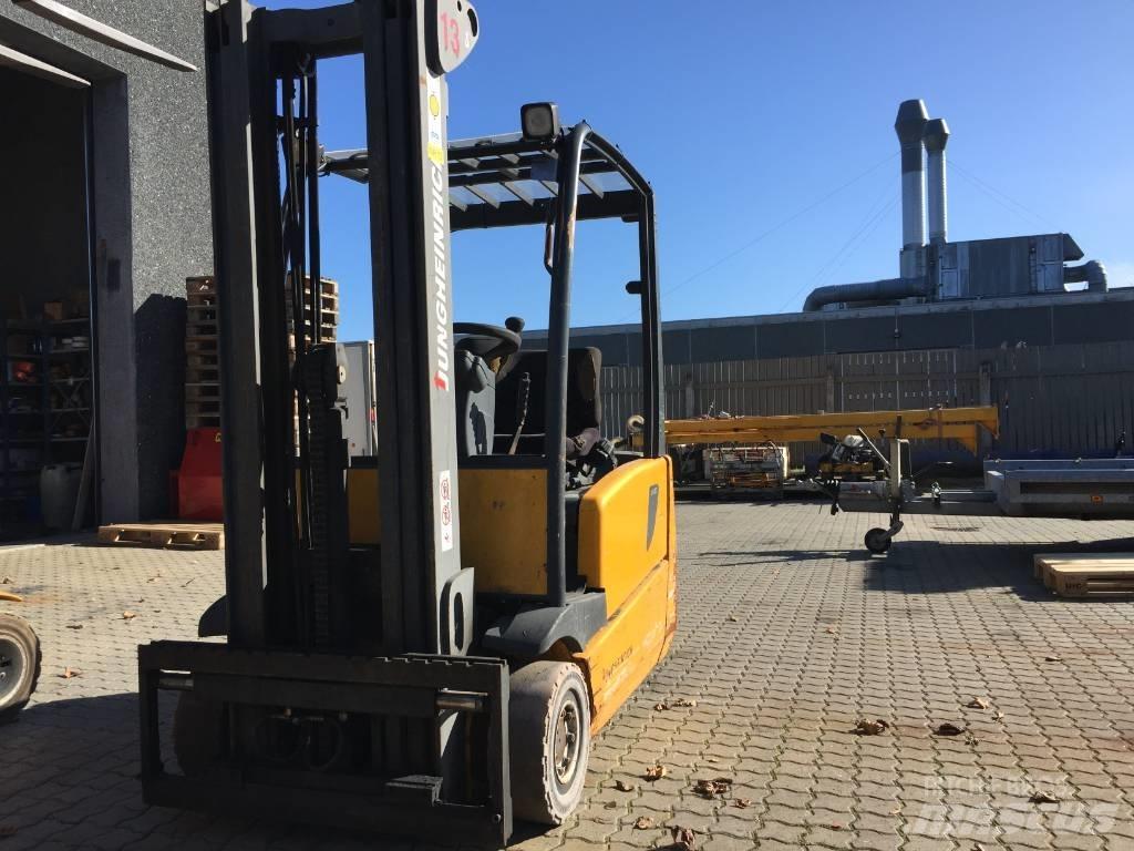 Jungheinrich EFG 216 Elektrostapler