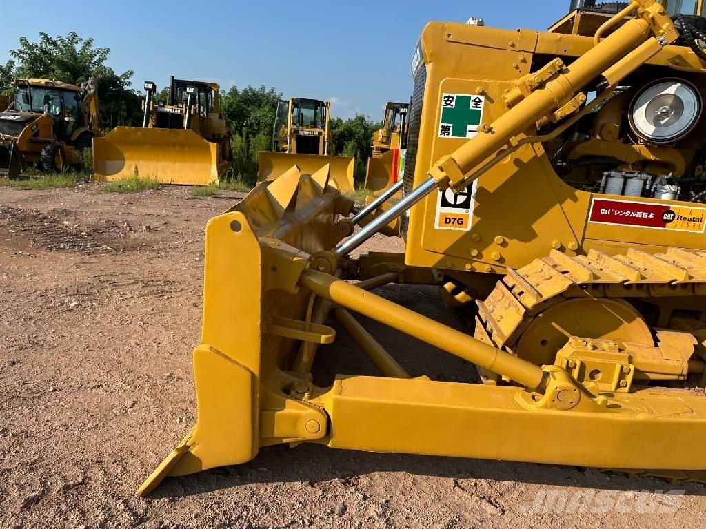 CAT D7G Bulldozer