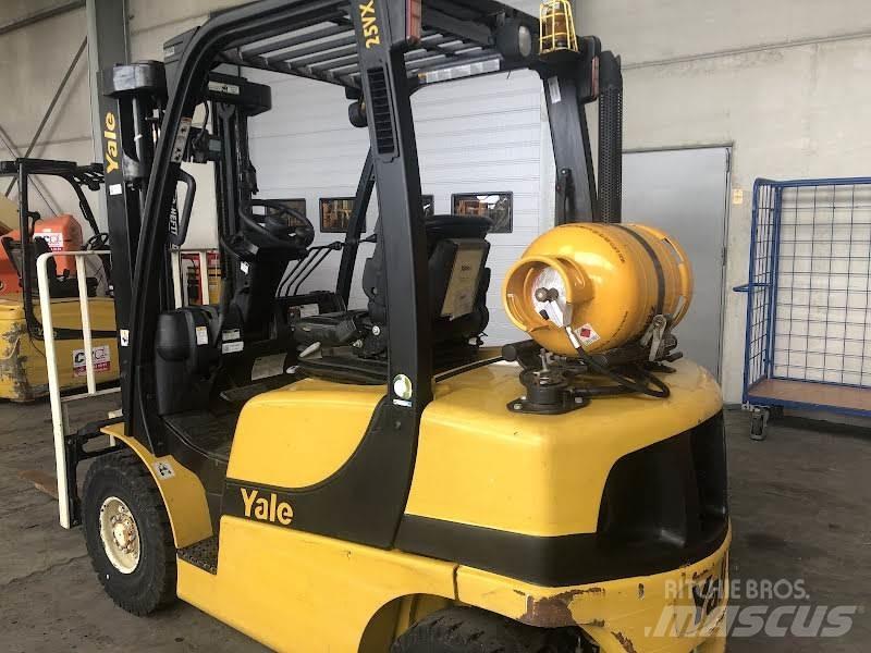 Yale GLP25VX Gasstapler