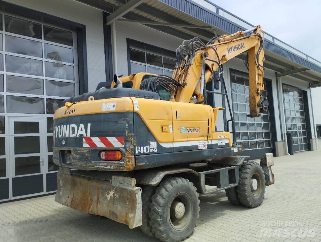 Hyundai 140W Midibagger  7t - 12t
