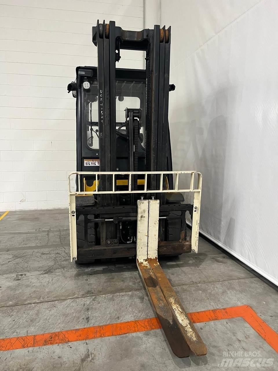 Yale GDP35VX Dieselstapler