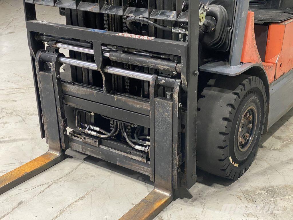 Toyota 7FBMF25 Elektrostapler