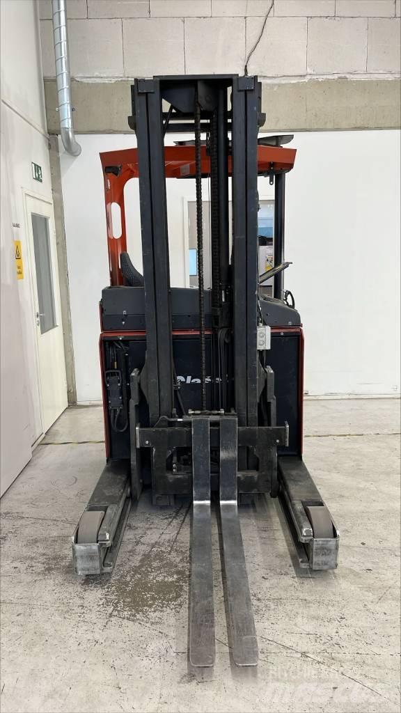 BT RR E 180 Schubmaststapler