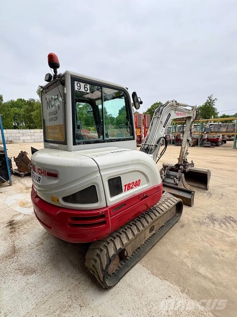 Takeuchi TB 240 Minibagger < 7t