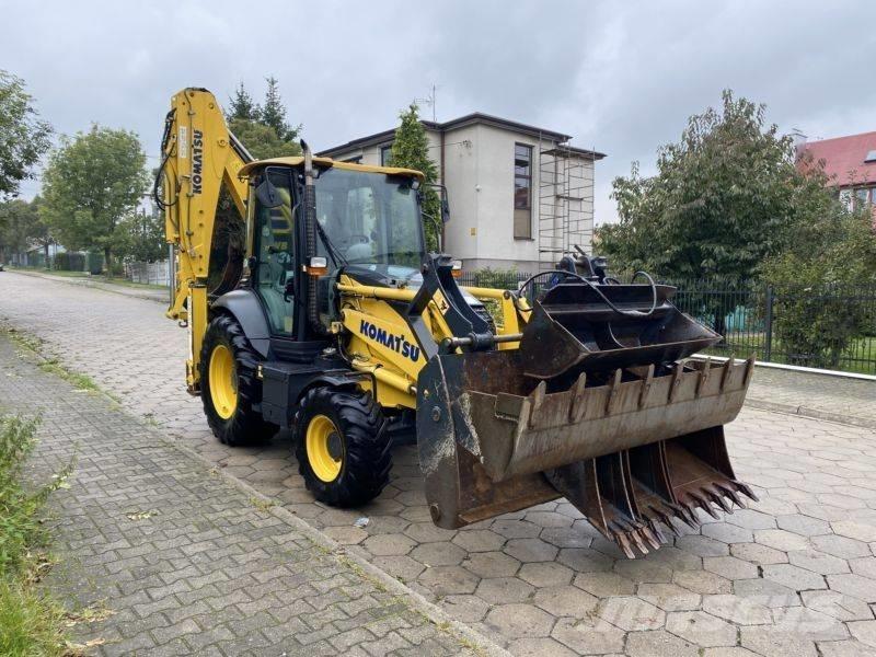 Komatsu WB 93 R-8 Baggerlader