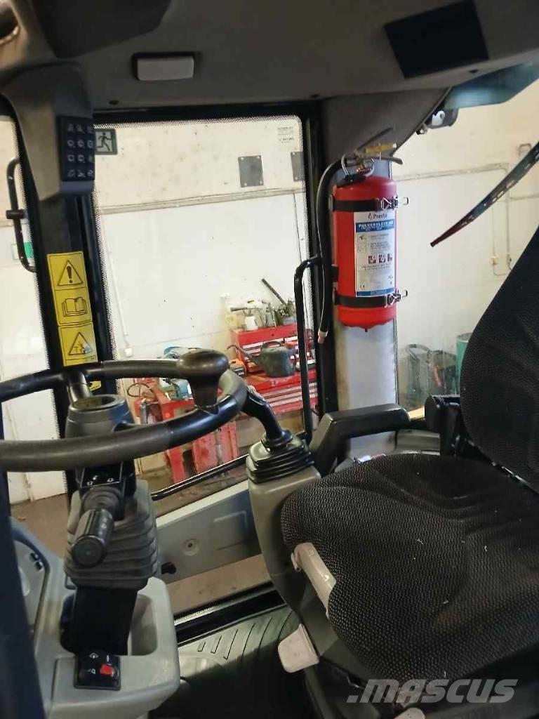 Yanmar V80-5 Kompaktlader