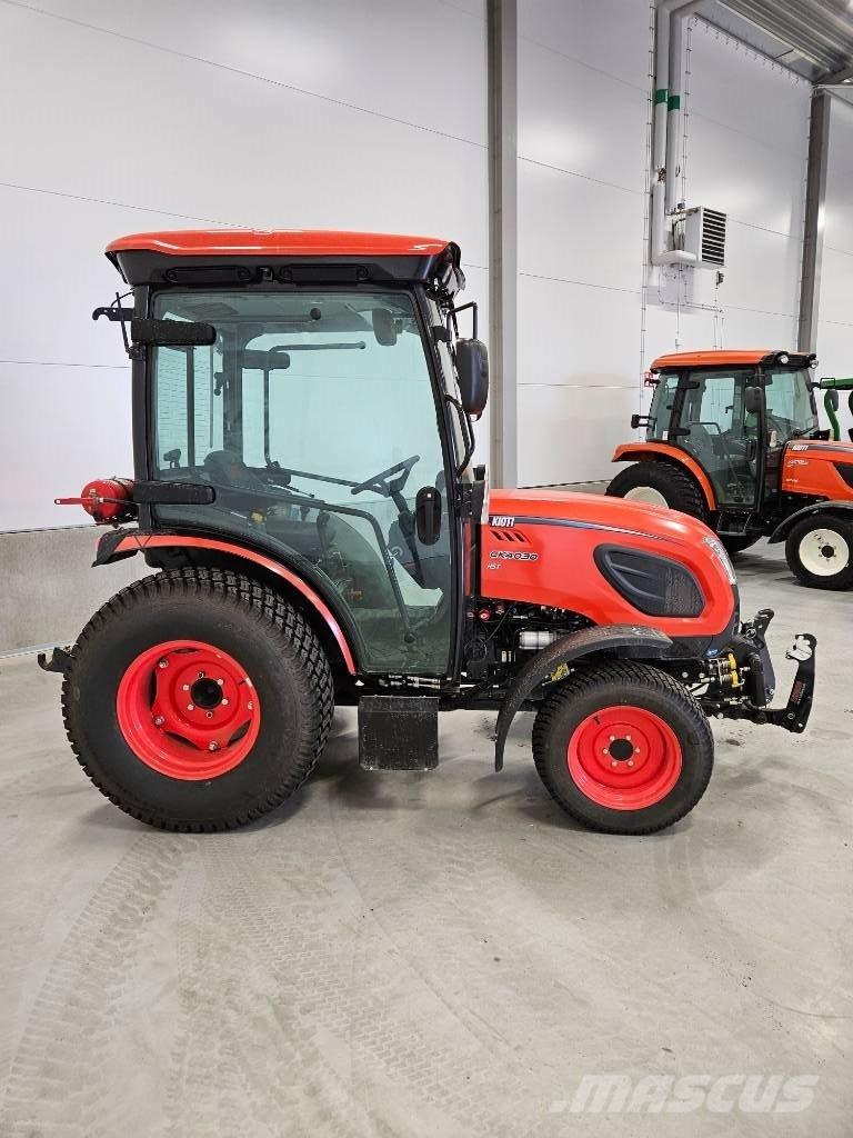 Kioti CK 4030 HST Traktoren