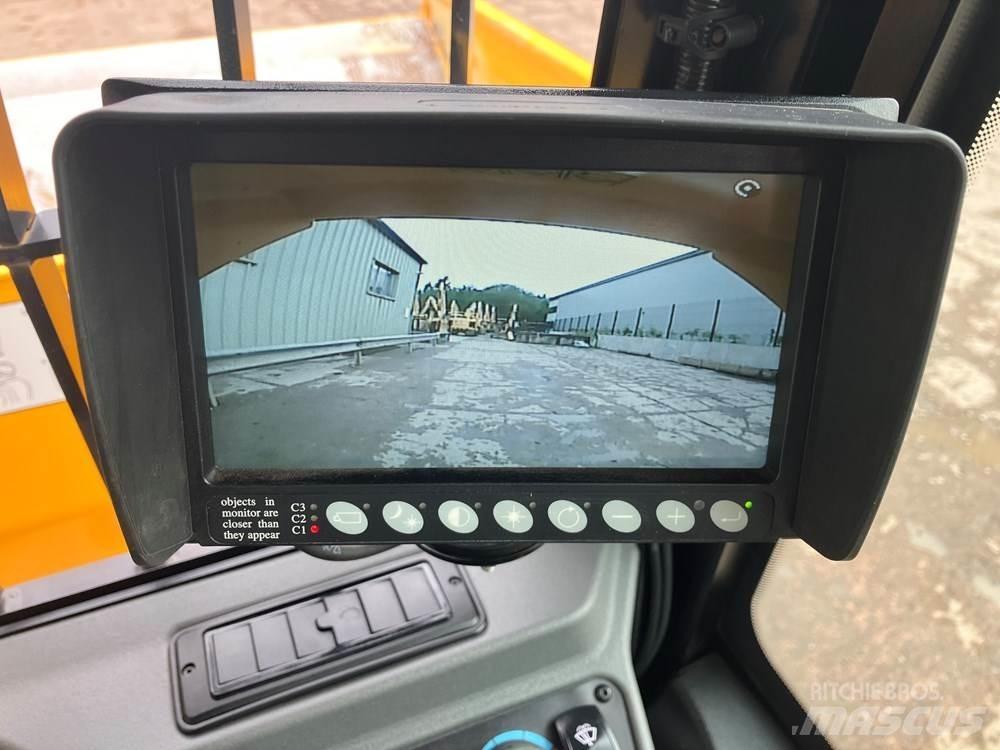 JCB 6TFT Minidumper