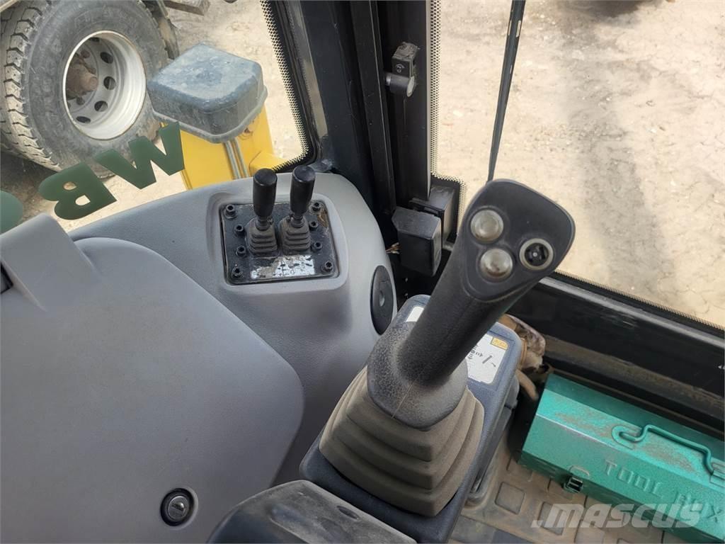 Komatsu WB97S-8 Sonstige Baumaschinen
