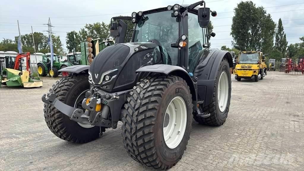 Valtra N155 ED Traktoren