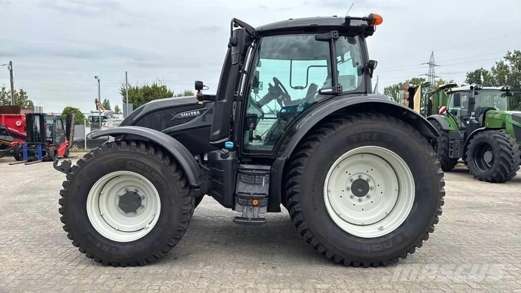 Valtra N155 ED Traktoren