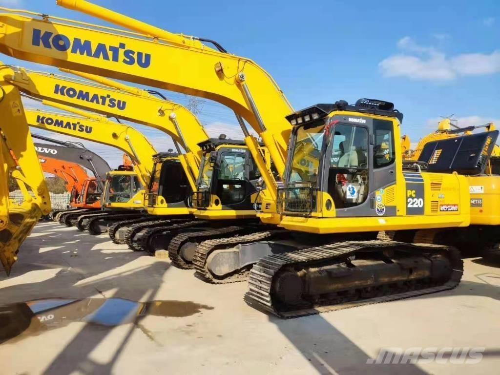 Komatsu 220-8 Raupenbagger
