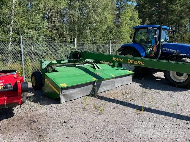 John Deere 946 Mähwerke