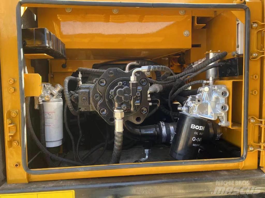 Sany SY215 C Raupenbagger