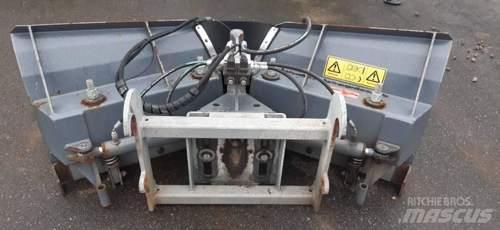 Siringe T1700 Schneeschilde und -pflüge