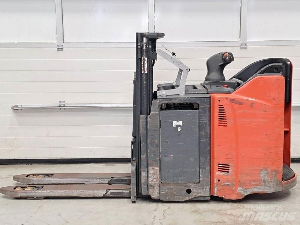 Linde L12LHPSP Deichselstapler