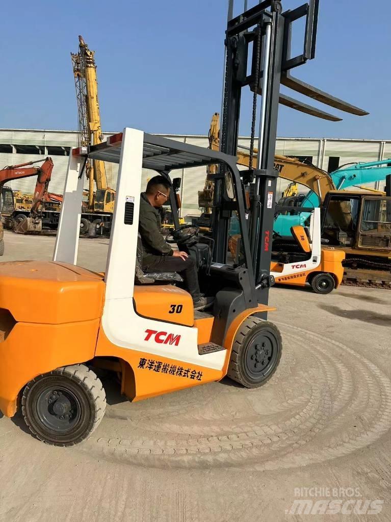 TCM FD30T6 Dieselstapler