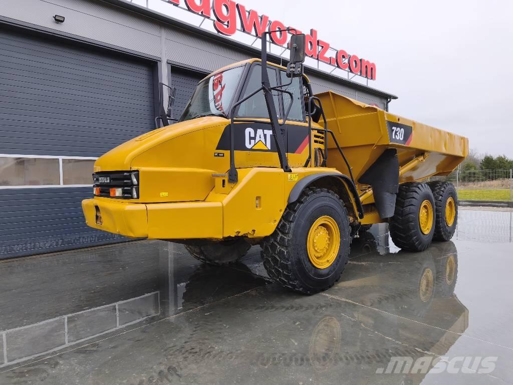 CAT 730 Dumper - Knickgelenk