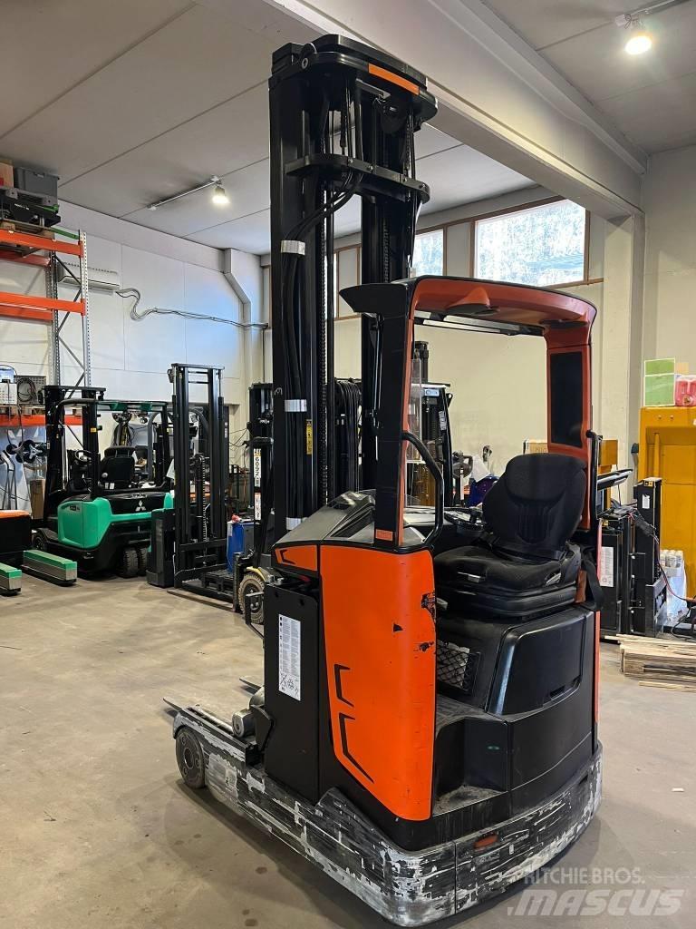 Rocla HX 14 F Schubmaststapler