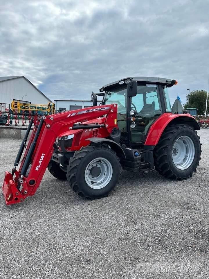 Massey Ferguson 5612 Traktoren